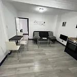 Cosy One Bedroom Flat
